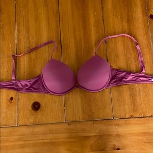 Used, great condition Victoria secret push up bra!